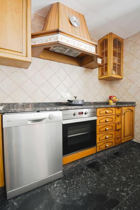 Duplex Da Pedra E Da Auga Apartment Meis ภายนอก รูปภาพ