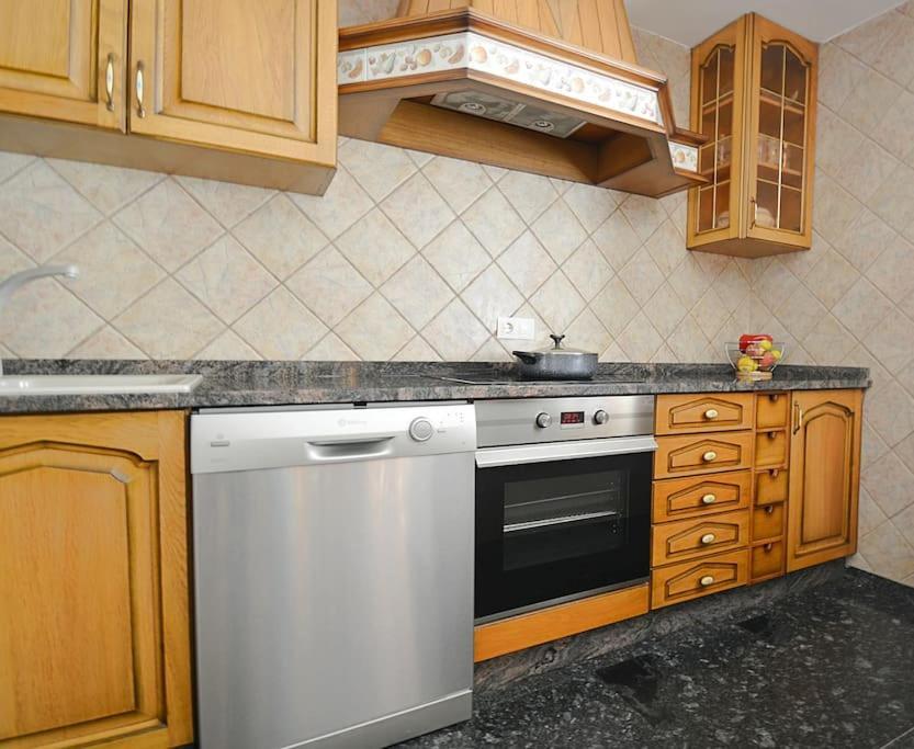Duplex Da Pedra E Da Auga Apartment Meis ภายนอก รูปภาพ